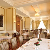 The 11 Local Restaurants In Dalat For First-time Visitors